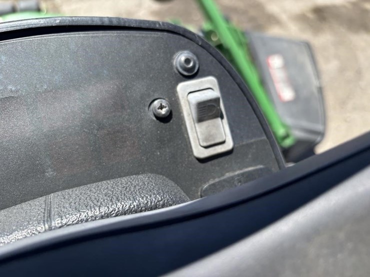 2007-john-deere-1445-image-18