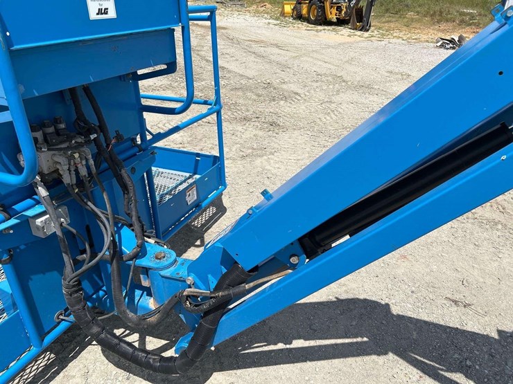 2002-genie-s125-image-13