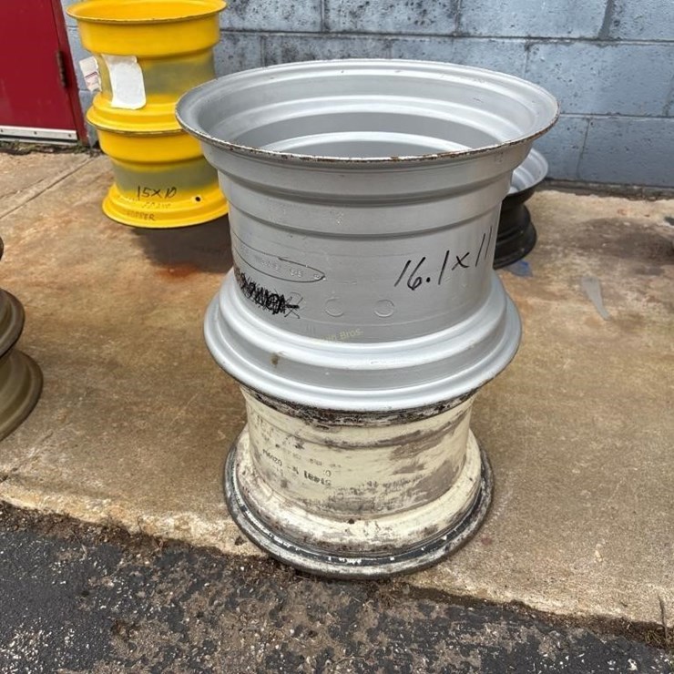 (2) 16.1x11 Rims