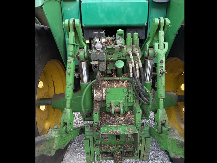 john-deere-7420-image-4