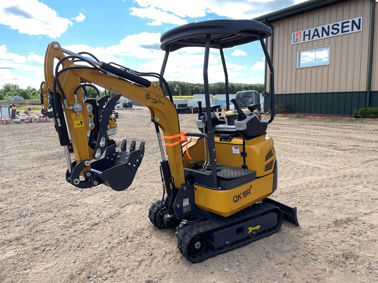 #9431-•-2025-unused-cfg-mini-excavator-image-1