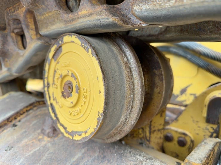 2016-caterpillar-d6k2-xl-image-27