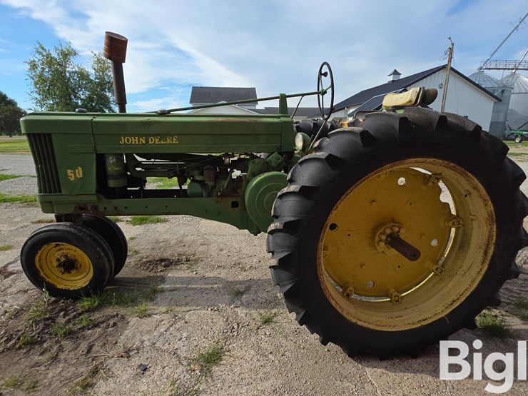 1954-john-deere-50-image-8
