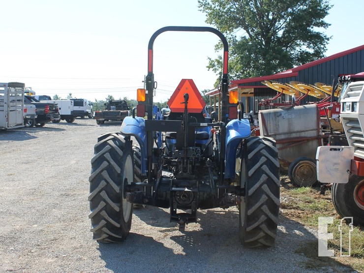 2015-new-holland-workmaster-50-image-4
