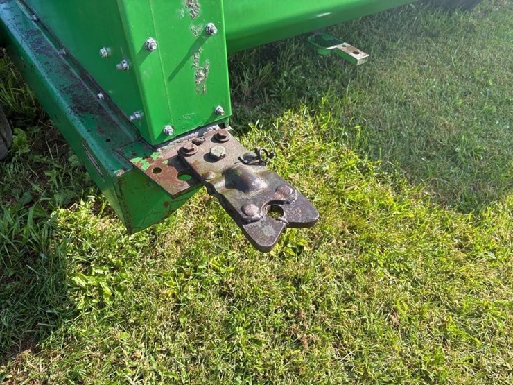 john-deere-3950-image-9