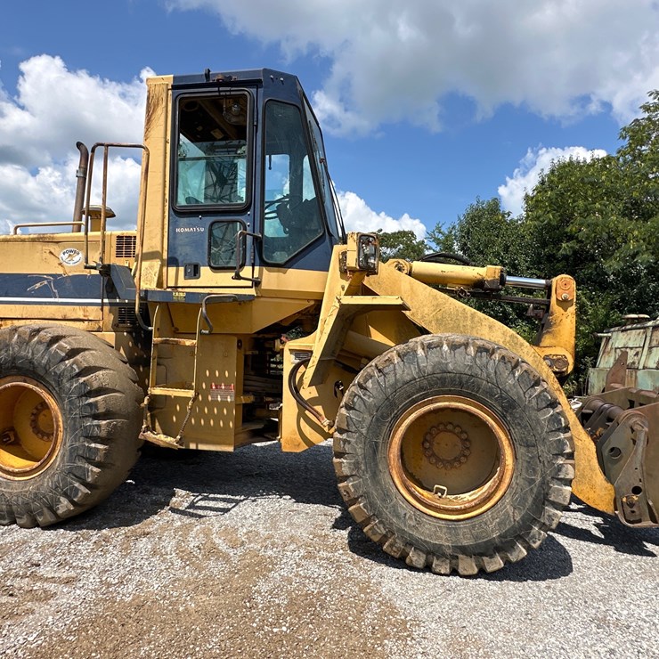 KOMATSU WA250