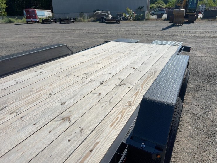 2025-delta-27tb-t/a-tilt-deck-trailer-image-15
