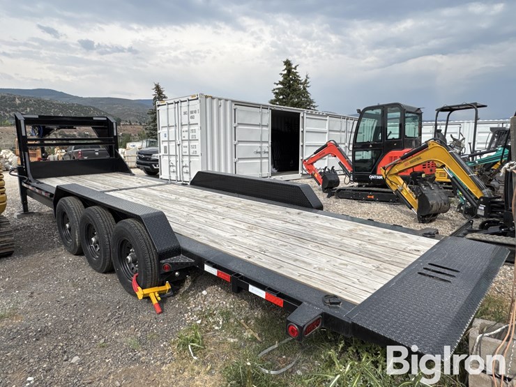 2025-load-trail-24'-tri/a-gooseneck-tilt-deck-flatbed-trailer-image-7