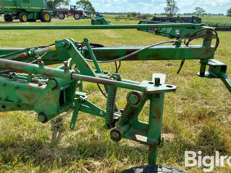 john-deere-2500-image-10