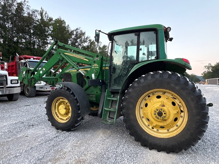 john-deere-7420-image-2