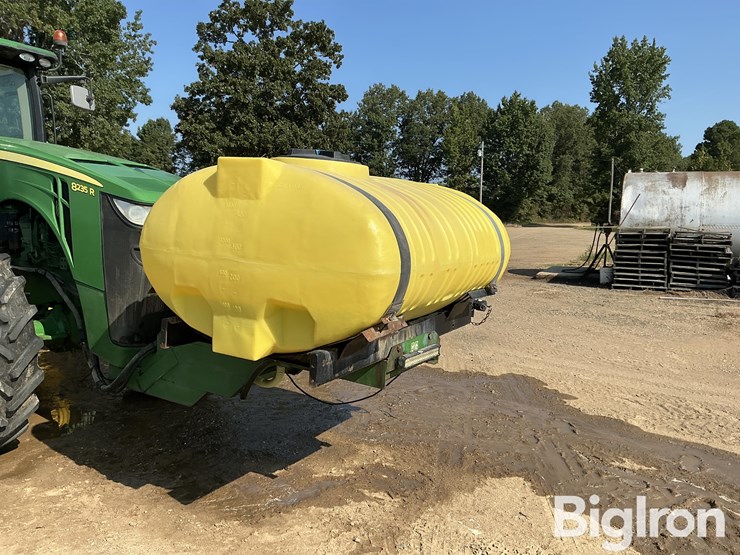 2013-john-deere-8235r-image-18