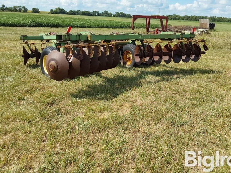 john-deere-1630-image-7