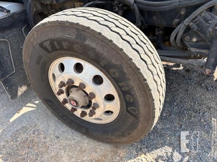 2006-kenworth-t800-image-10