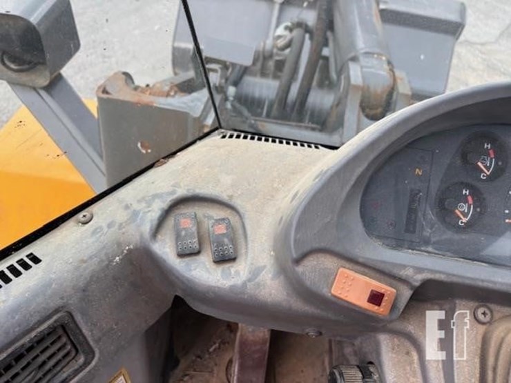 2008-komatsu-wa250-5l-image-31