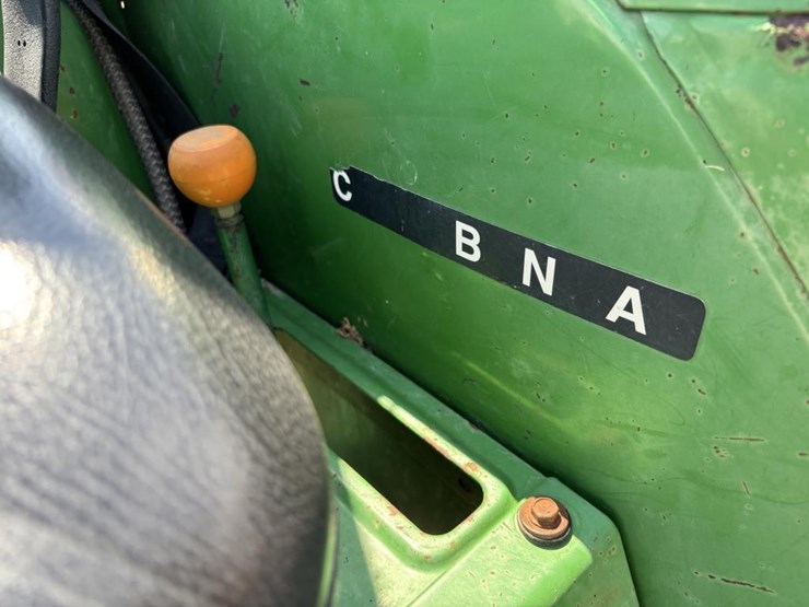 2008-john-deere-4005-image-29