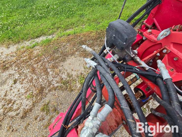 jamesway-maxx-trac-7400-image-14