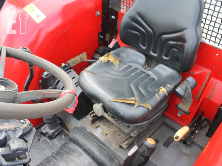 massey-ferguson-4709-image-5