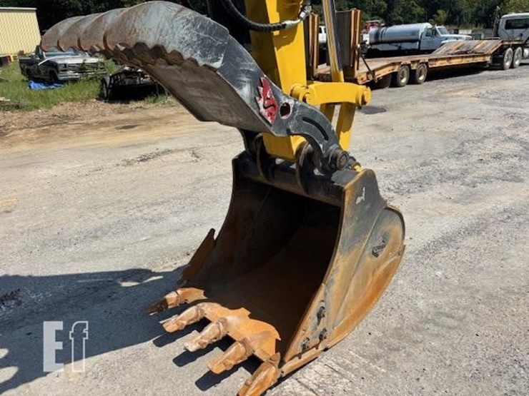 2023-komatsu-pc138us-lc-11-image-25