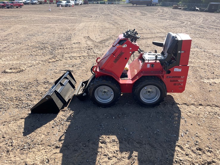 #9468-•-unused-2025-agt-excavator-image-2
