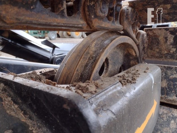 2019-caterpillar-307.5-image-42