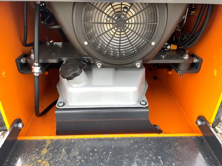 #9084-•-unused-2025-landhero-mini-skid-steer-loader-image-10