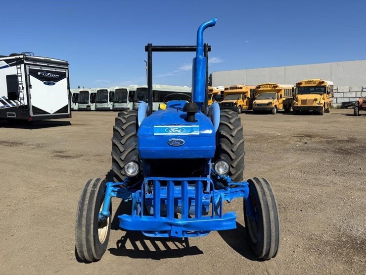 ford-2810-image-6