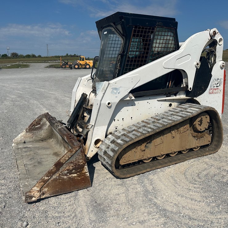 2008 BOBCAT T320