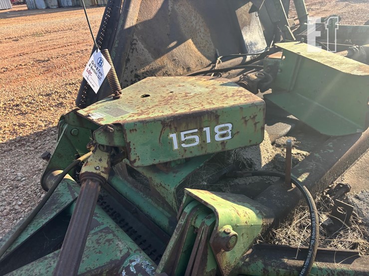 john-deere-10-image-5