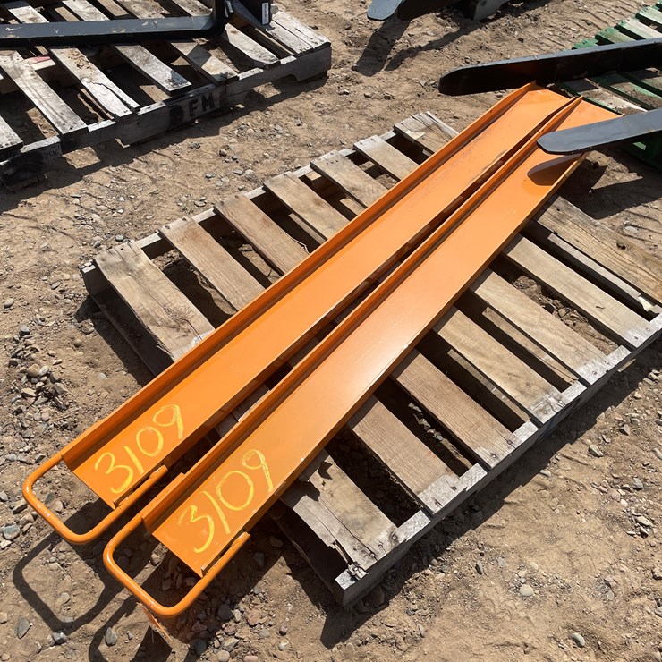#3109 • Unused 2025 Wolverine Skid Steer Pallet Fork Extensions