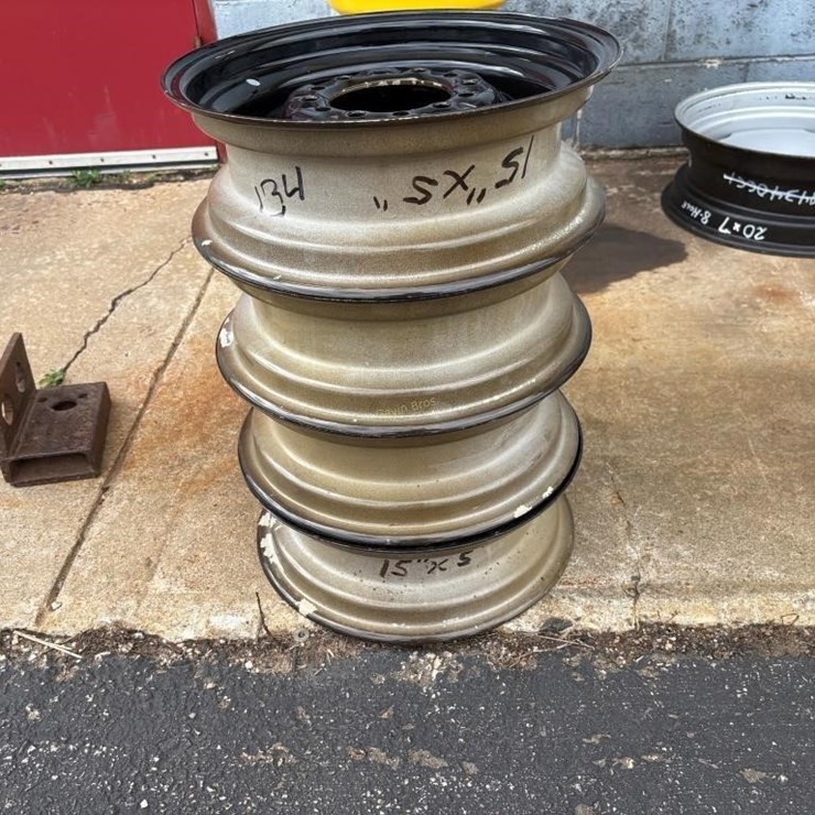 (4) 15x5 Rims