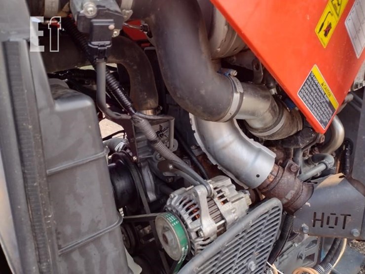 kubota-m8560-image-21