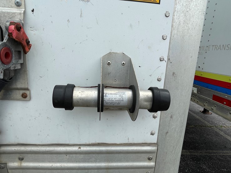 2012-utility-van-image-42