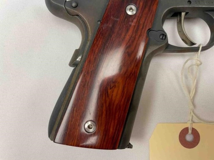 para-ordnance-45-acp-pistol-image-12