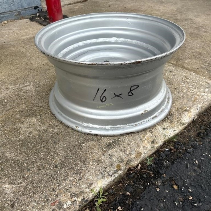 8x16 Rim