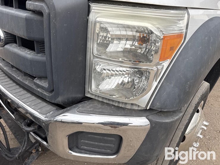 2013-ford-f550-xlt-image-16