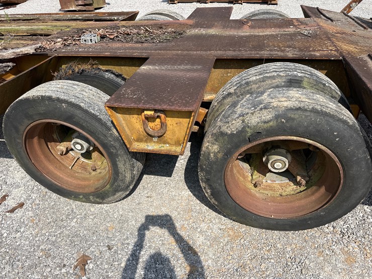 #86-•-45-ft-terra-tech-ttlb-30-2h-low-boy-trailer-with-hydraulic-ramps-image-8