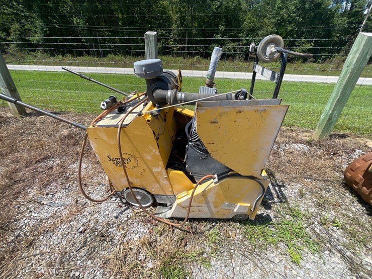 #120-•-deutz-concrete-saw-image-1