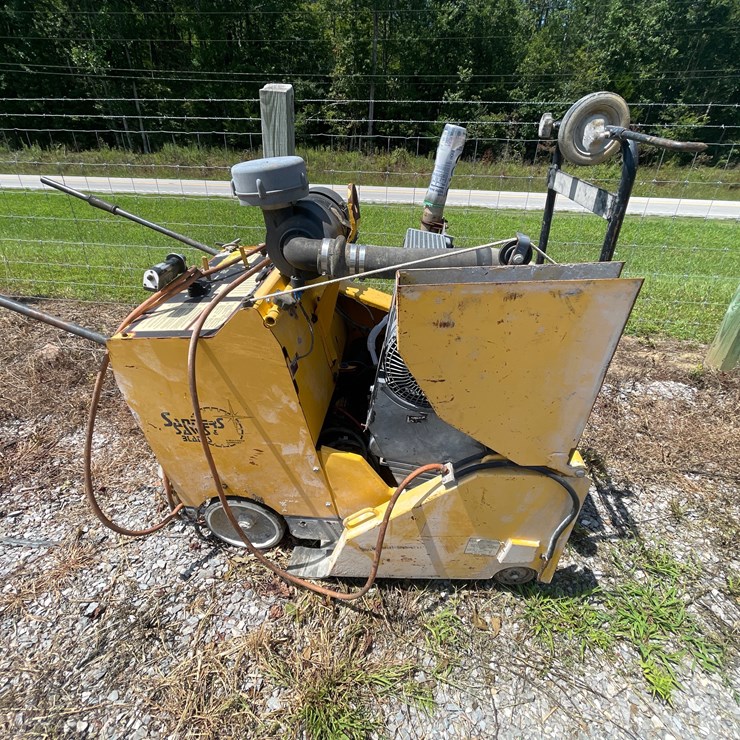 #120 • Deutz Concrete Saw
