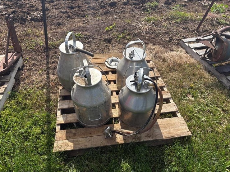 (4)-stainless-steel-milk-cans-image-1
