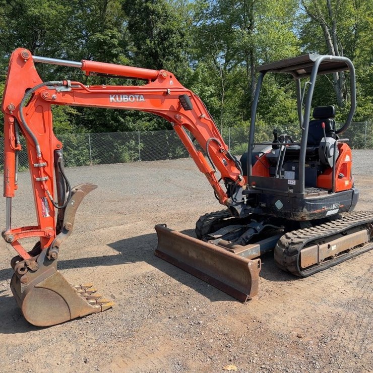 2011 KUBOTA U35