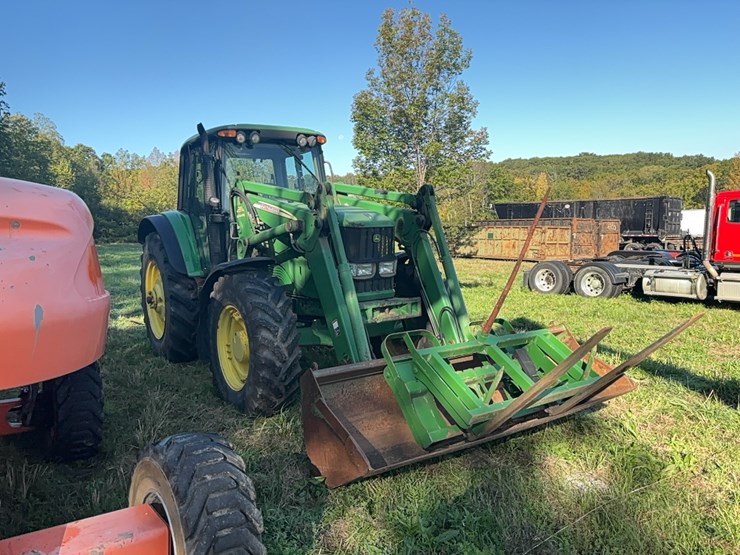 john-deere-7220-image-3