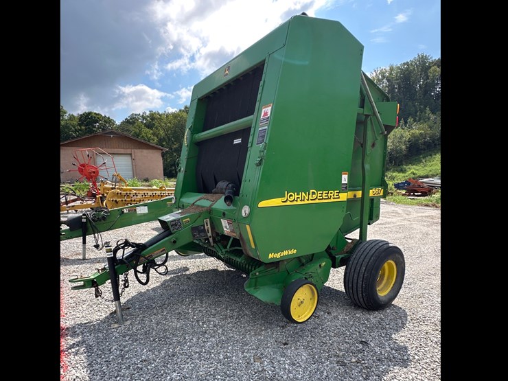 2003-john-deere-567-image-3