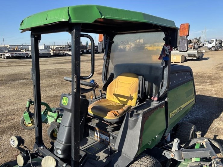2013-john-deere-1600-turbo-image-16
