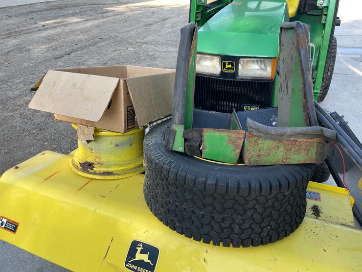 john-deere-445-image-11