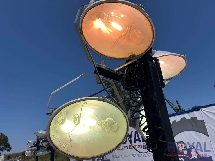 2018-allmand-bros-night-lite-v-series-image-14