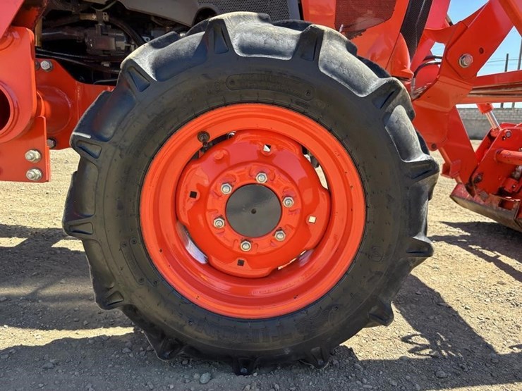 2018-kubota-l4701-image-23