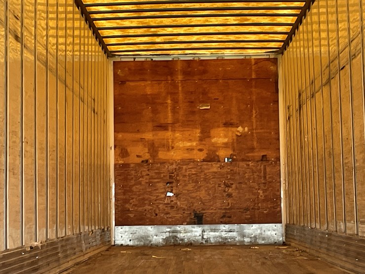 2012-utility-van-image-13