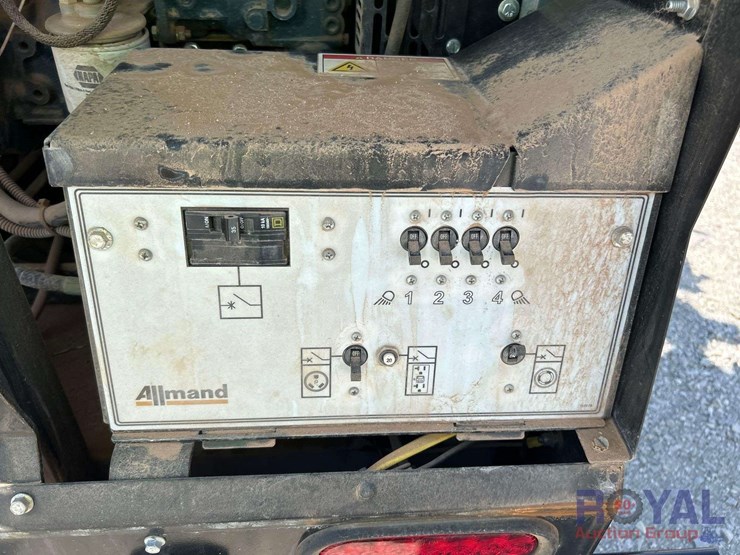 2019-allmand-bros-night-lite-v-series-image-9