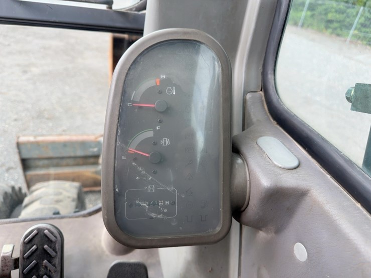 2002-volvo-ew170-image-35