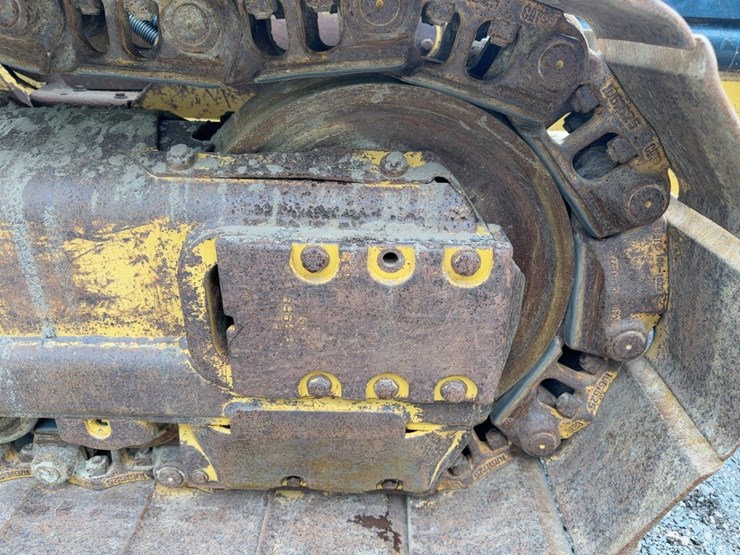 2016-caterpillar-d6k2-xl-image-16
